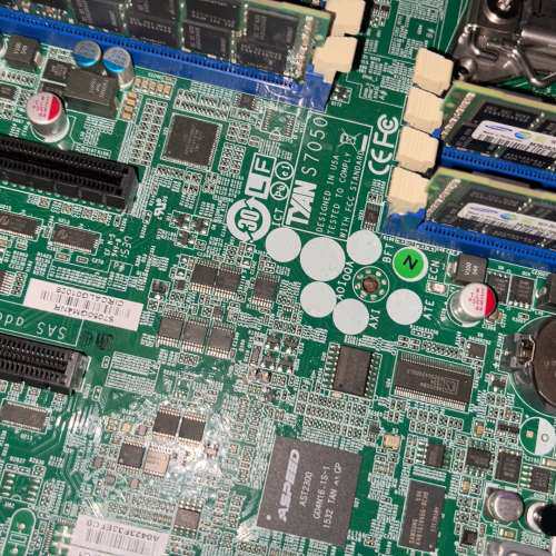 超微TYAN S7050服务器主板，支持双路CPU，带挡