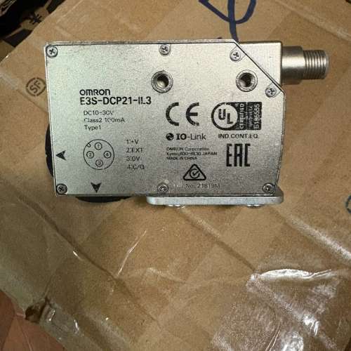 E3S-DCP21-IL3拆机欧姆龙色标光电传感器实物图