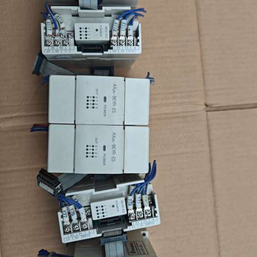 出售士林PLC模块,型号AX2N-8EX-ES 2块、AX2