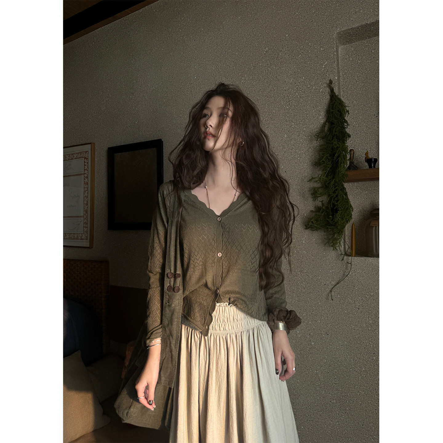 JMWOMEN"四季可穿"橄榄绿镂空V领防晒针织衫女夏薄款复古开衫上衣