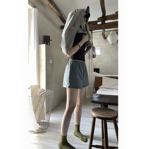 懒人休闲短裤绿色彩色系裤子