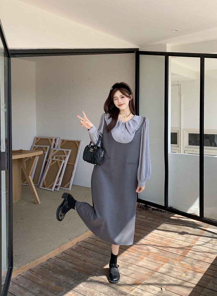 胖mm高级感假两件娃娃领连衣裙女秋季长袖气质显瘦直筒遮肉长裙子