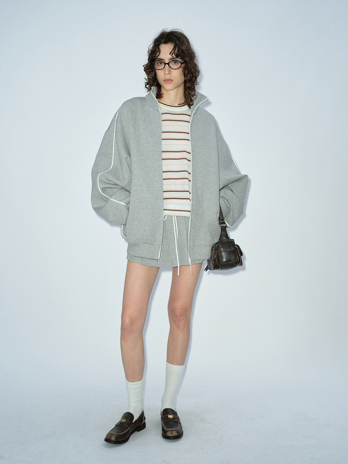 Monday JA 经典灰色学院风立领休闲卫衣外套女拼色运动夹克上衣