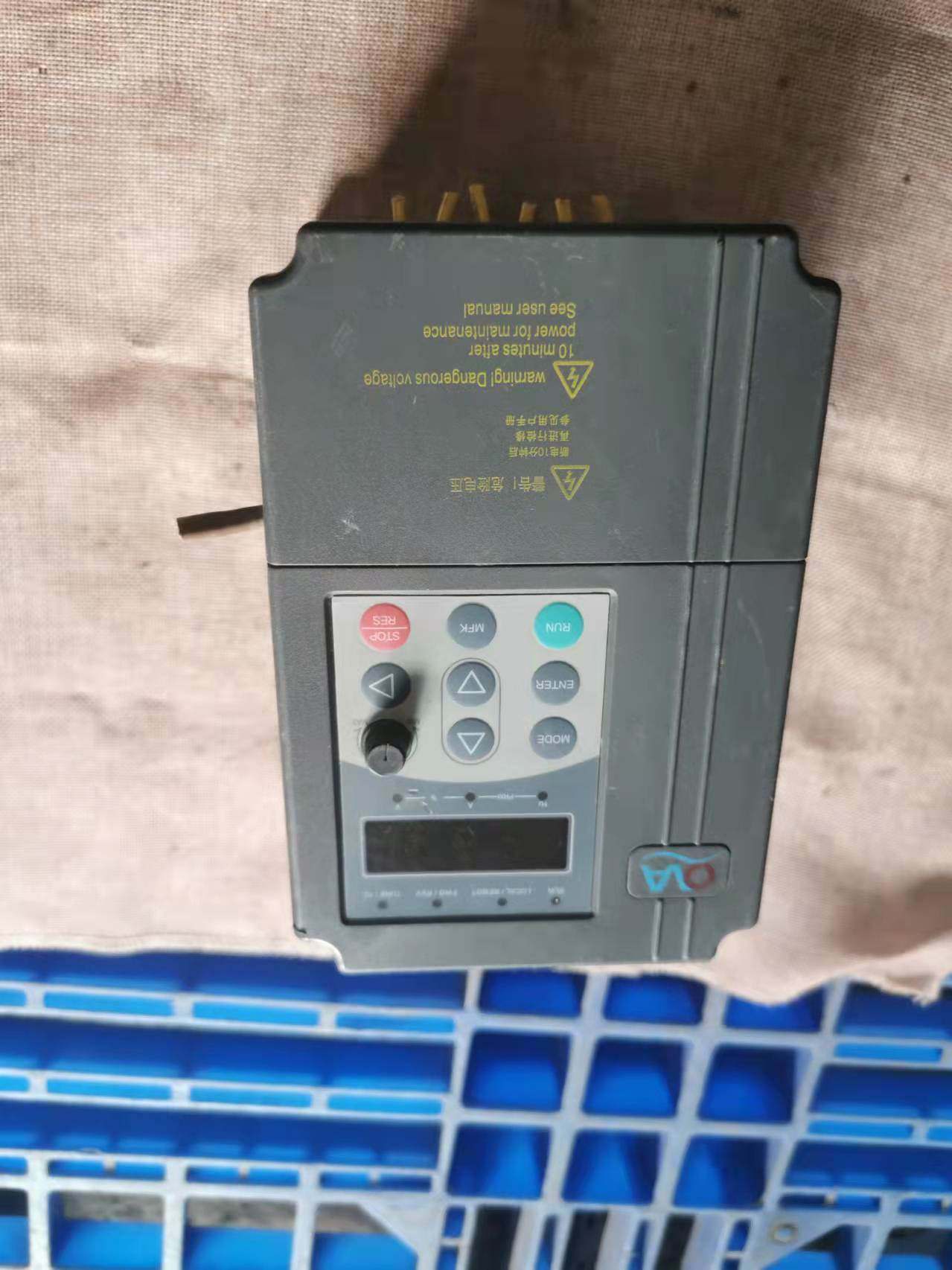 欧华变频器 em580h-g1.5t4b 1.5kw 实物图 质保 现货