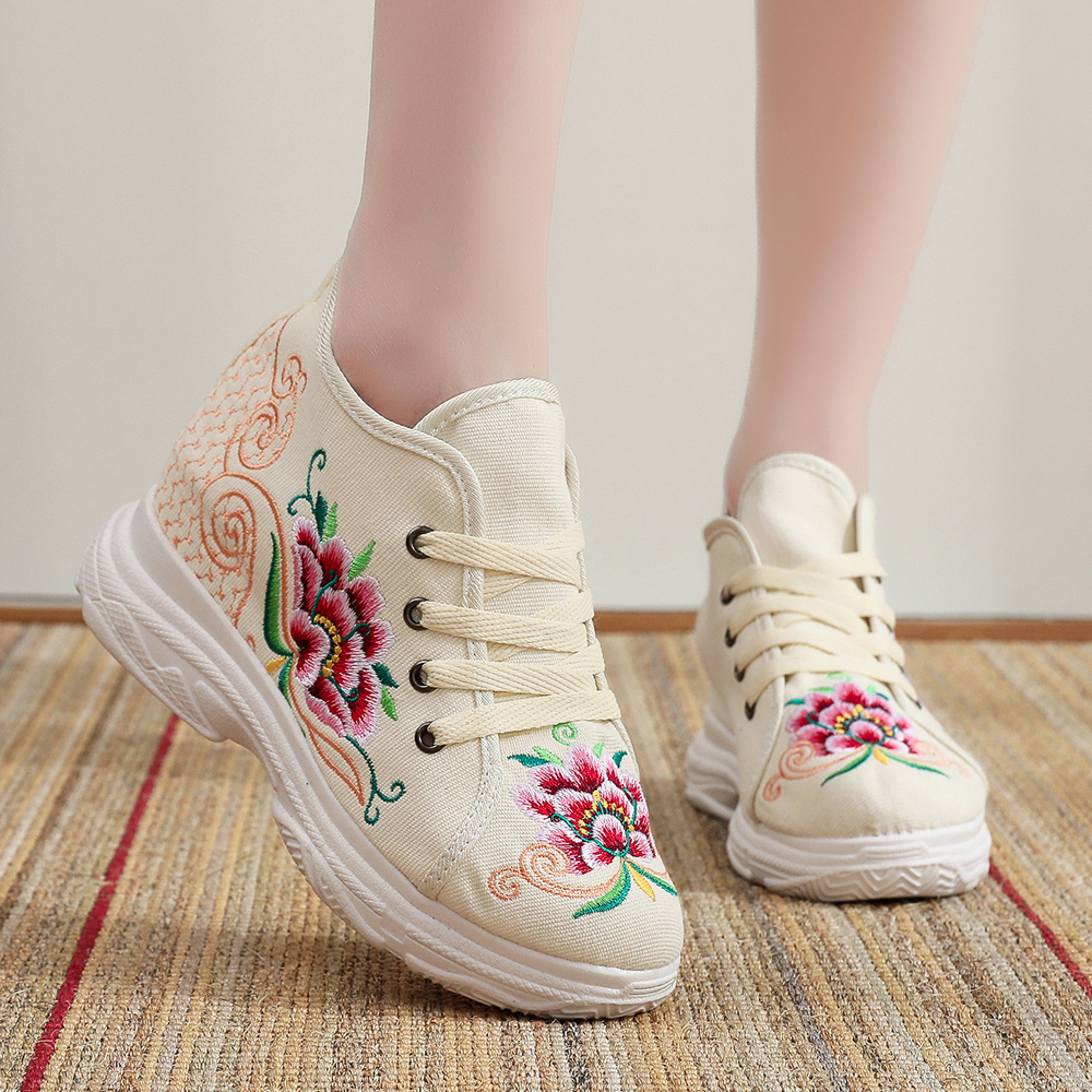 素雅米色厚底系带学生运动舞蹈鞋