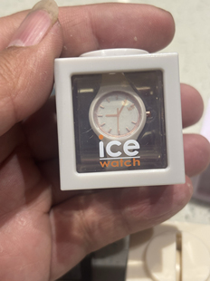 现货万代BANDAI扭蛋微缩ICE WATCH艾施手表模型收藏摆件