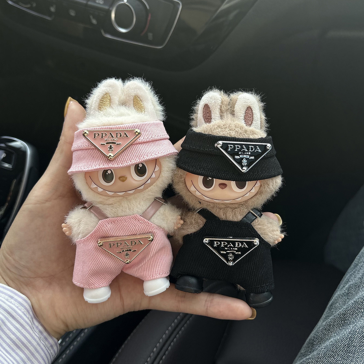 原创！labubu4.0四代娃衣迷你10cm小鼻噶潮流大牌背带裤mini套装,模玩/动漫/周边/娃圈三坑/桌游,潮玩娃衣,淘宝优惠券,粉丝福利购,淘宝优惠卷