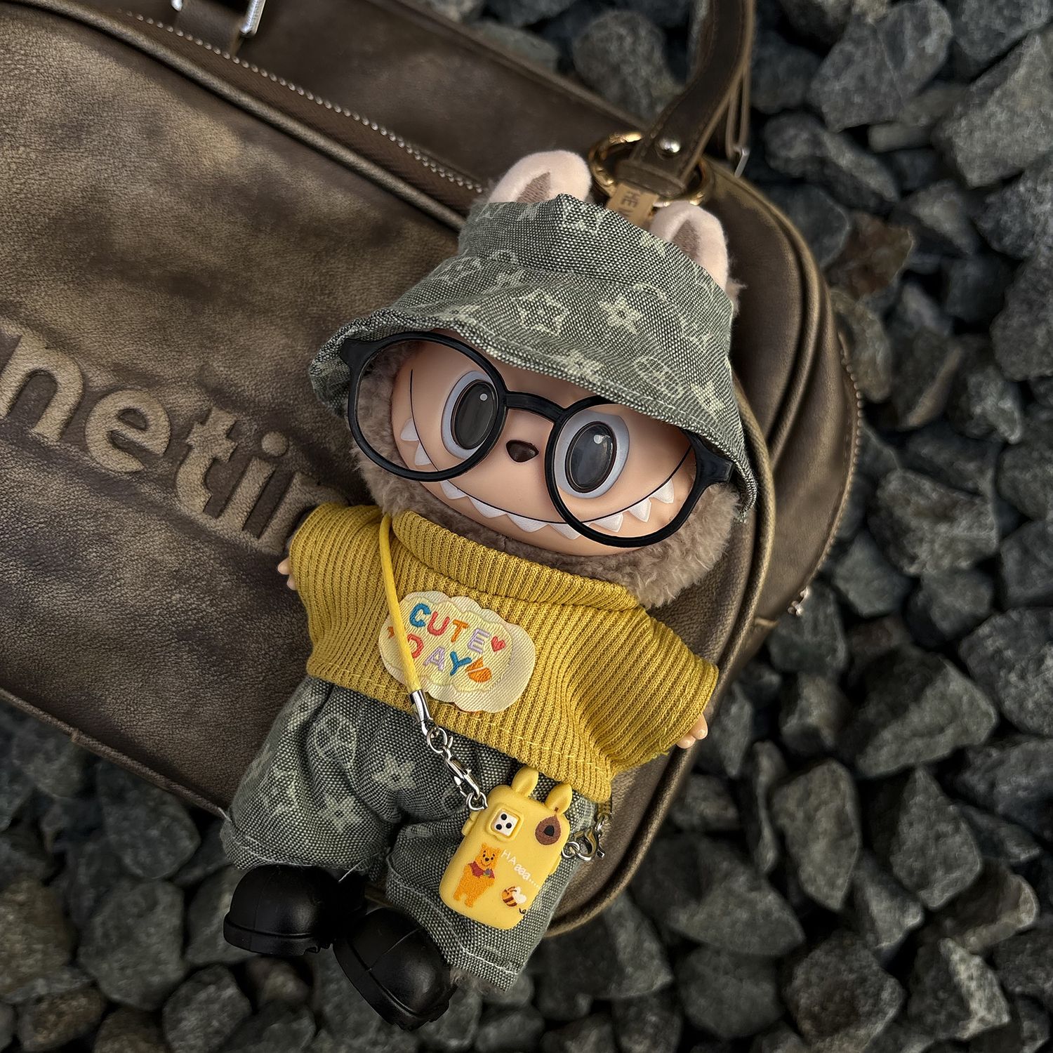 原创！拉布布一二三代通用娃衣labubu老钱风黄色满印渔夫帽套装