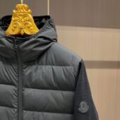 百搭拼接袖 春季 连帽轻薄羽绒服外套高端欧货时尚 男士 新款