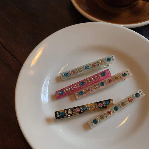 设计感重工满钻鸭嘴夹一字