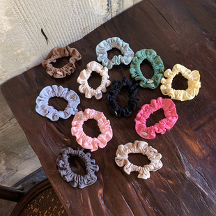 缤纷糖果色褶皱头绳皮筋肠圈高弹力扎马尾发饰 实用日常小肠发圈
