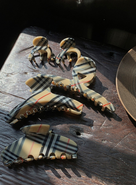 jing典条纹 超级好看的抓夹女高级感洋气时尚高端精致鲨鱼夹醋酸