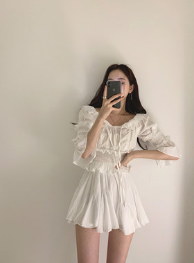 小香风很仙减龄显瘦两件套
