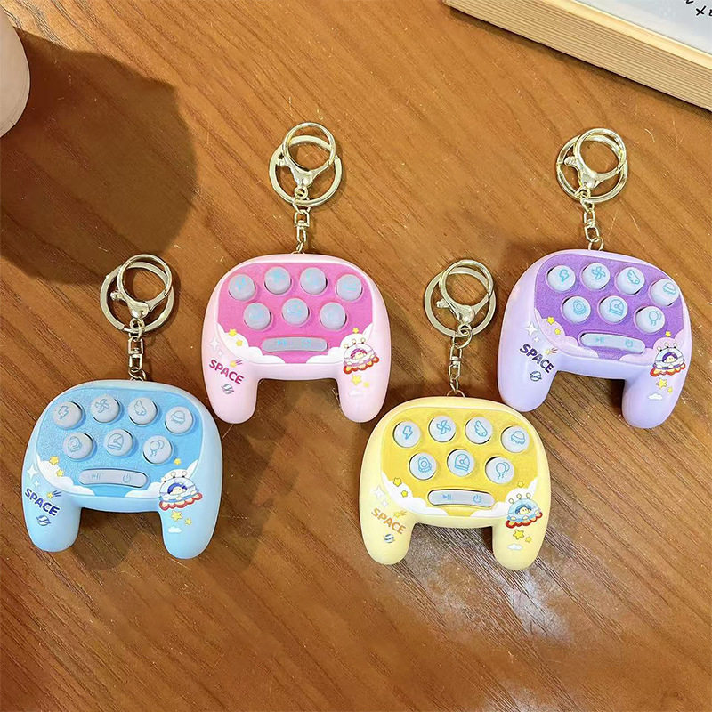 创意宇航员地鼠机趣味解压学生玩具挂件书包配饰小礼品,服饰配件/皮带/帽子/围巾,钥匙扣,淘宝优惠券,粉丝福利购,淘宝优惠卷