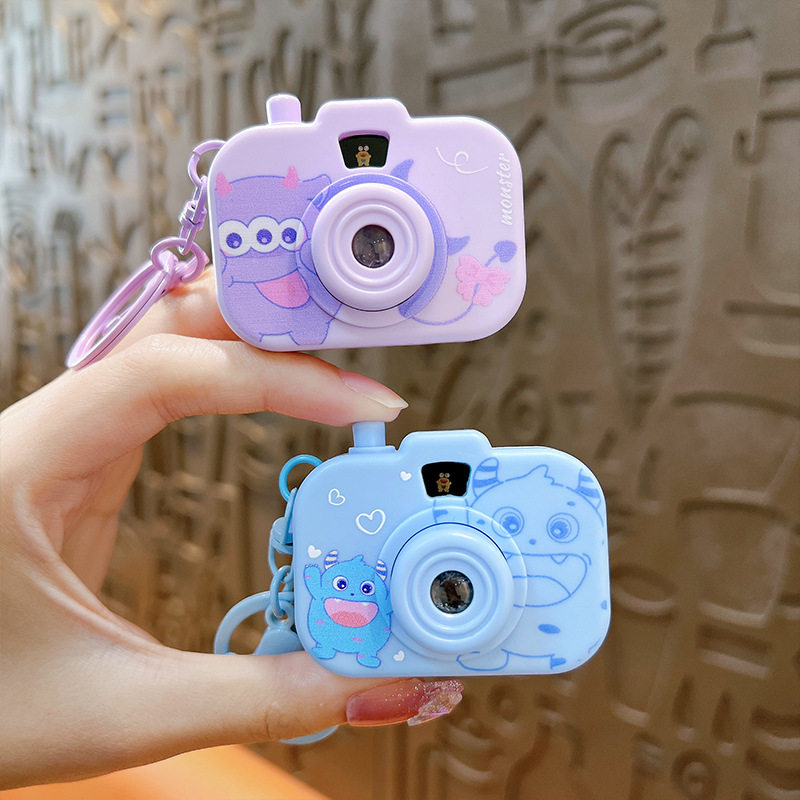 创意卡通小怪兽三眼怪仿真发光投影相机钥匙扣学生玩具小礼品,玩具/童车/益智/积木/模型,仿真/动物玩偶,淘宝优惠券,粉丝福利购,淘宝优惠卷