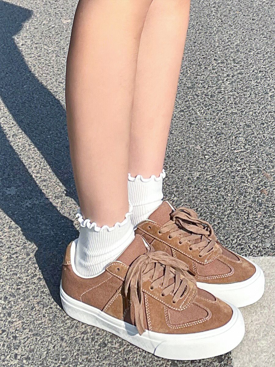 极路客潮流新品男女高低帮滑板鞋