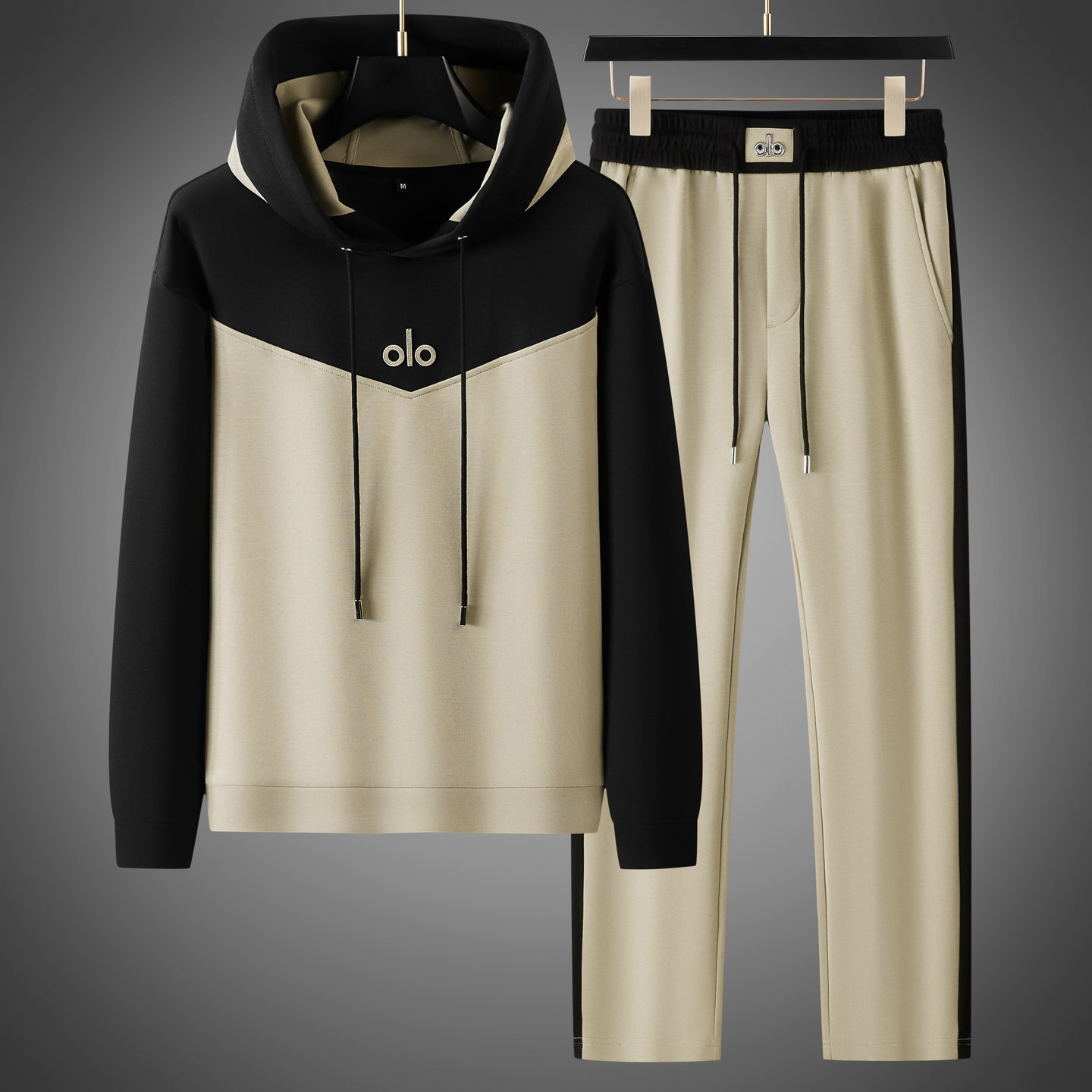 春秋高端连帽休闲套装男士舒适透气混纺棉时髦修身卫衣运动两件套 - 封面