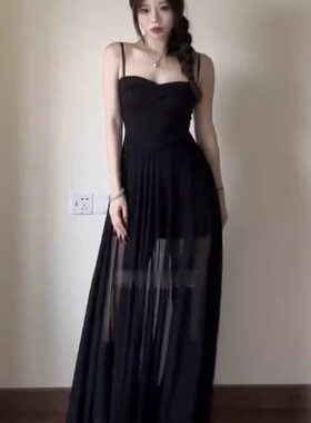 性感网纱拼接大码吊带连衣裙女