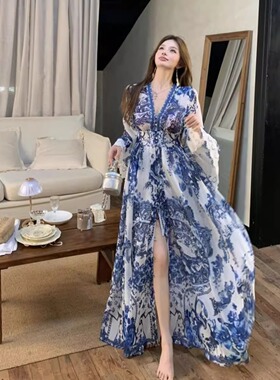 法式高级感v领印花特大码连衣裙女300斤气质长袖长裙御姐轻熟风裙