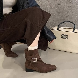 疯狂星团~复古真皮绒面低跟西部牛仔靴女皮带扣粗跟方头显瘦短靴