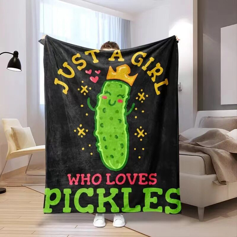 新品黄瓜人卡通印花法兰绒单人盖毯送礼送女儿送孩子儿子毯子