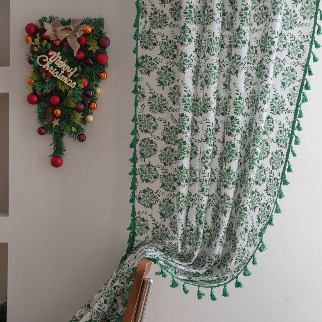 伊缦琪韵窗帘绿色圣诞烫金冬青叶小窗厨房帘半遮光飘窗阳台设计