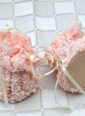粉色布艺蕾丝桌椅腿套