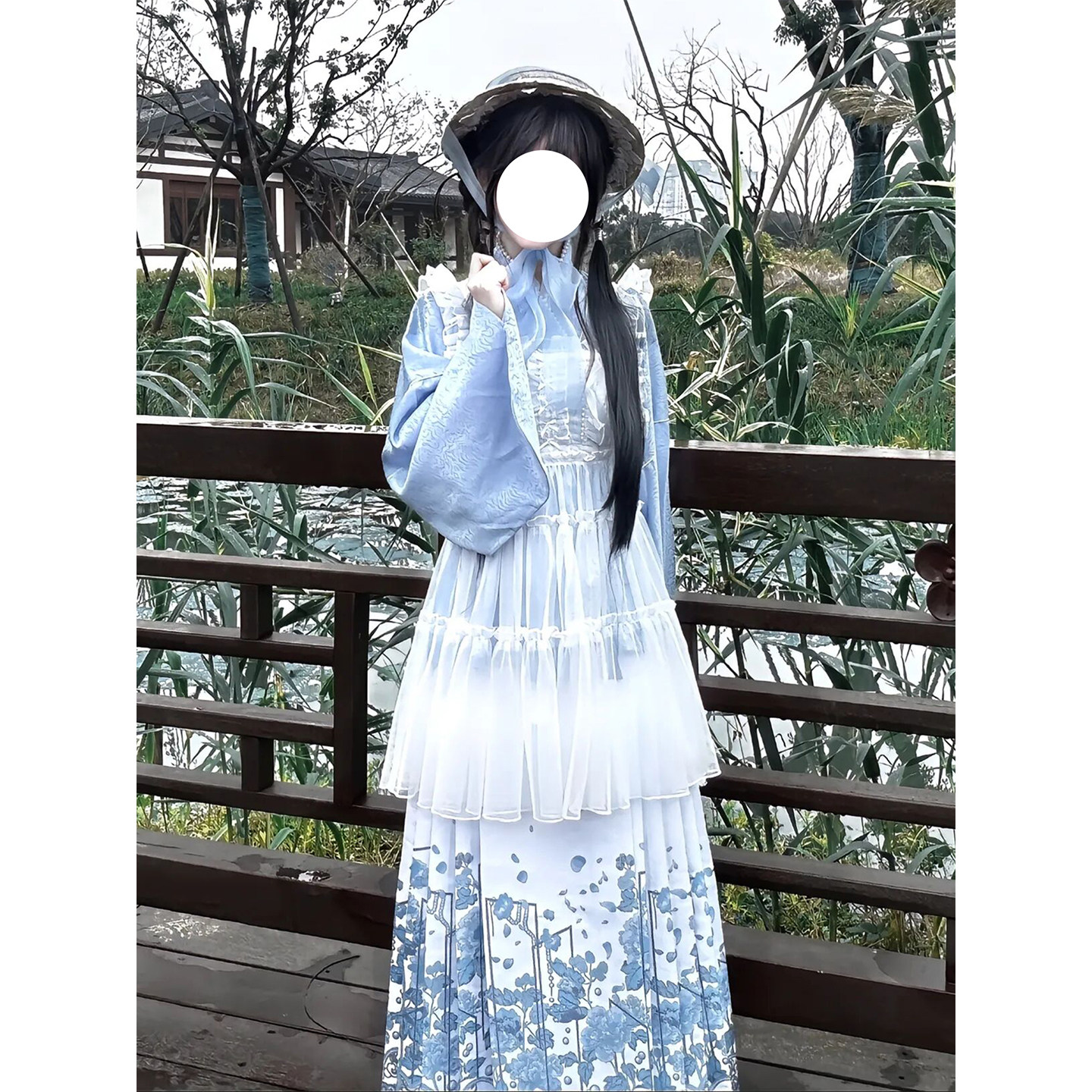 蓝白汉洋择衷汉服洛丽塔马面裙