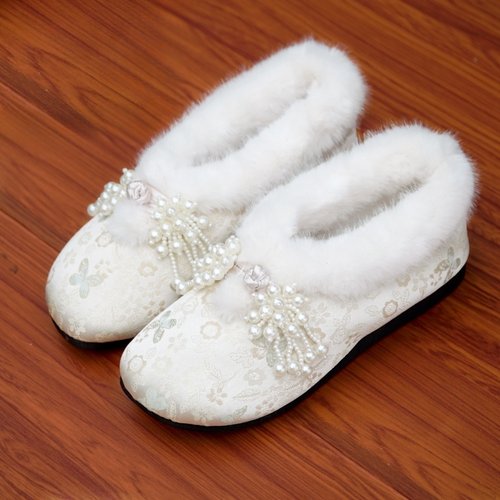 冬季老北京布鞋女绒软底一脚蹬舒适妈妈鞋复古保暖绣花棉鞋防滑