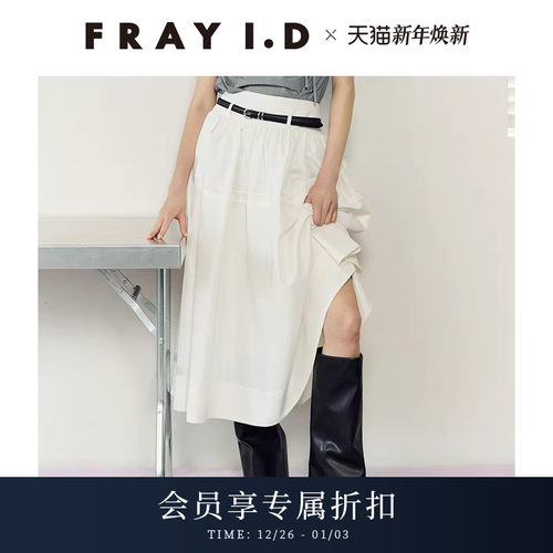 初上市价格1370元