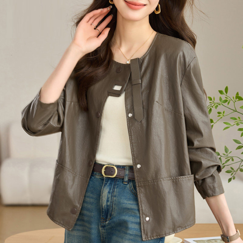 小个子短款PU皮衣外套女2025早春秋季新款薄款中年妈妈皮夹克上衣