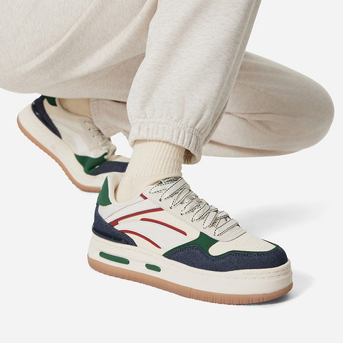 李宁FUTUREC1女子休闲鞋