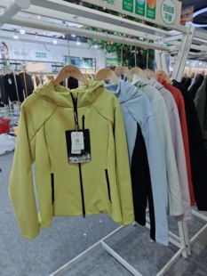 小蛮腰羽绒加厚棉服542 小妖精轻羽衣女外套修身 2025冬款 好彩新款