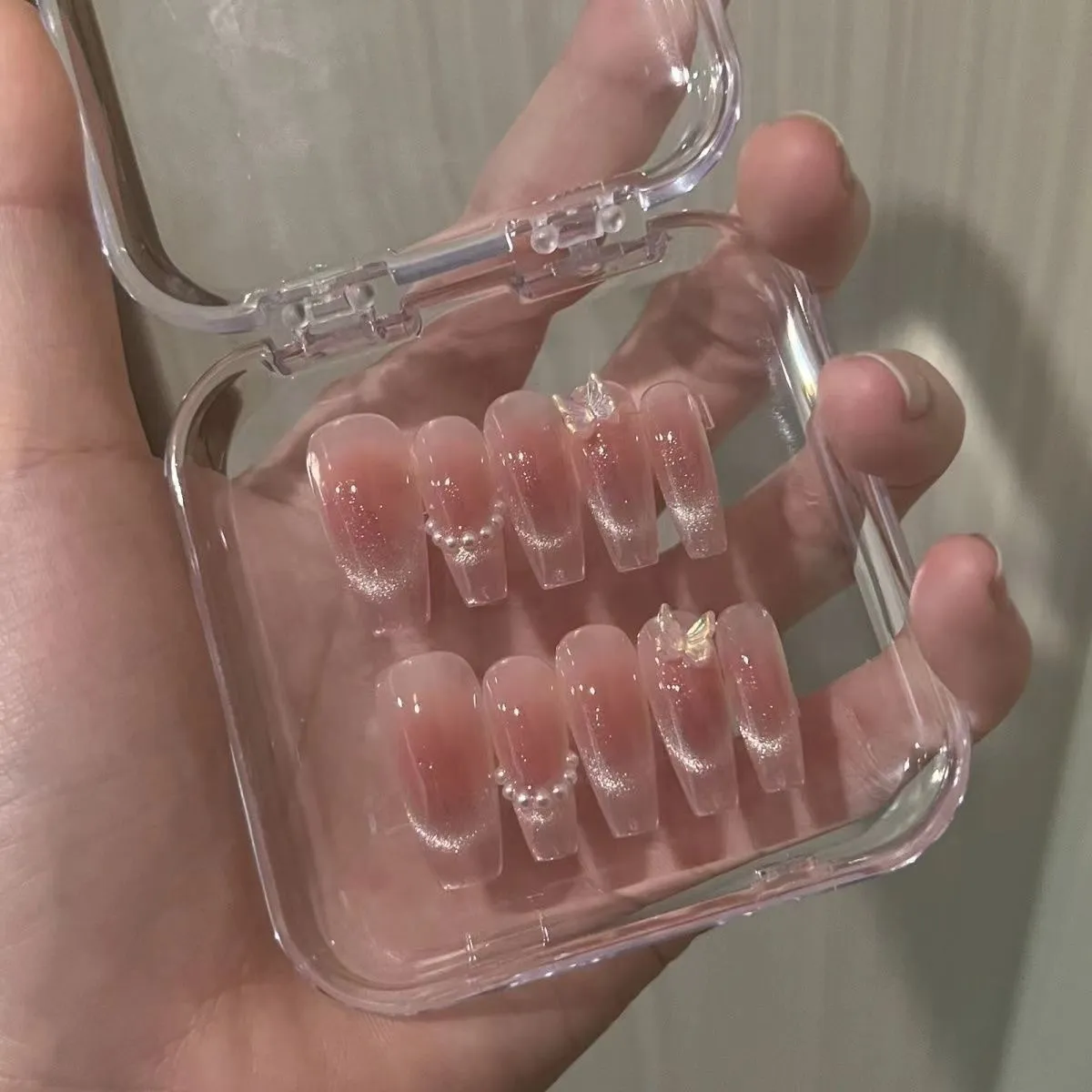 10片手工穿戴甲猫眼粉色蝴蝶预制甲纯手工美甲可拆卸ins甲片成品,彩妆/香水/美妆工具,穿戴甲/甲片,淘宝优惠券,粉丝福利购,淘宝优惠卷