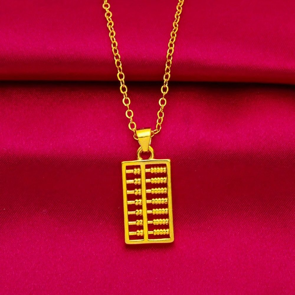 传统中式韵味金色算盘吊坠项链精巧算珠排列成盘造型传承古老