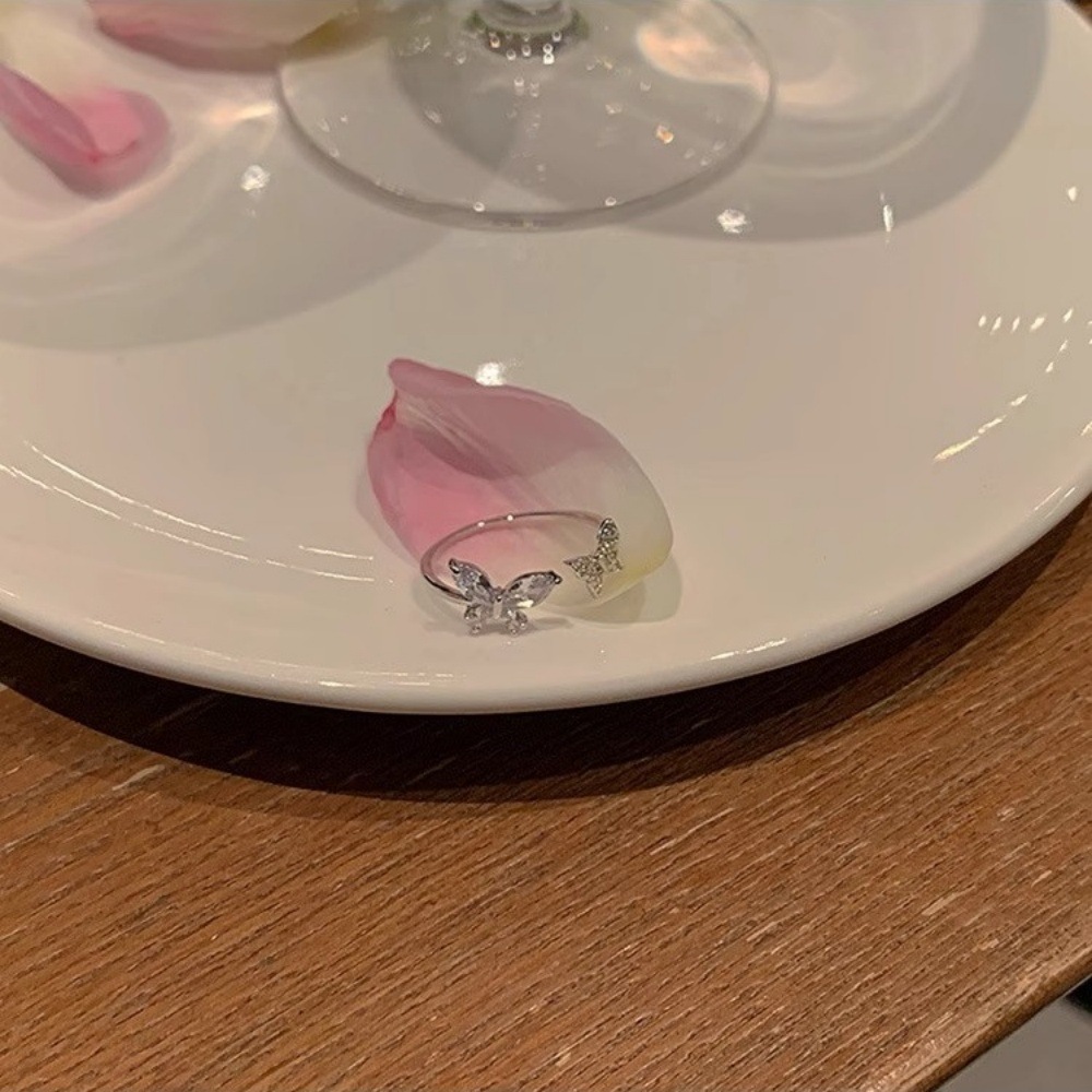 浪漫唯两只蝴蝶戒指立体双蝶相依造型戒指甜蜜氛围感拉满戒指