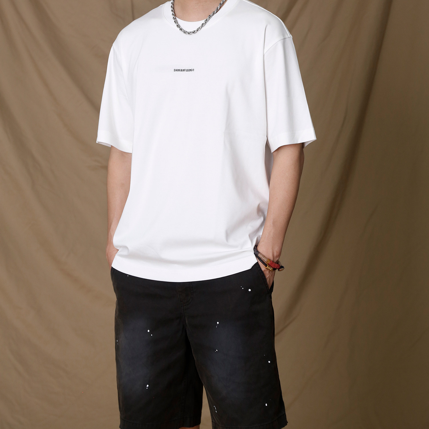 夏季圆领字母印花纯色短袖T