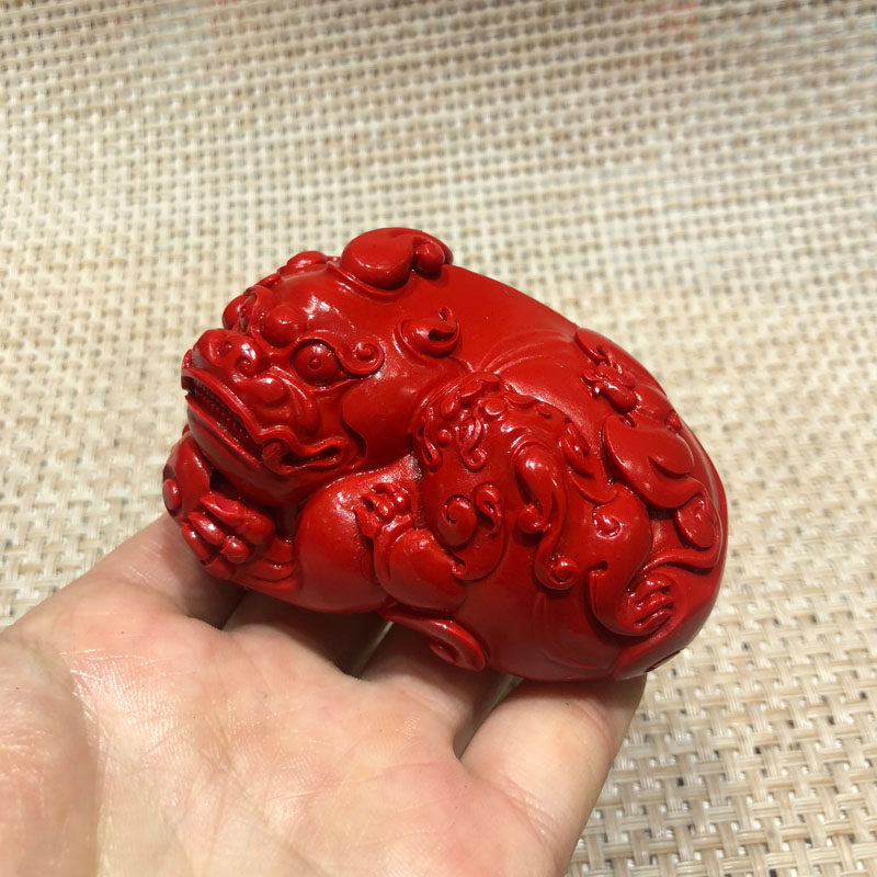 台湾原色帝王红朱砂招财独角兽手把件转运护身貔貅把玩件证书