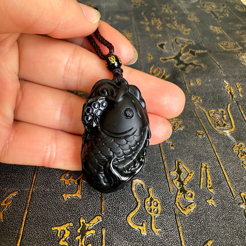 小金鱼钥匙扣天然黑曜年年有余汽车饰品男女吊坠黑龙鱼项链送证书