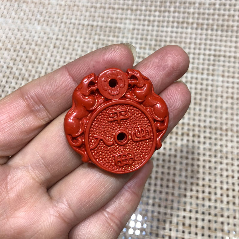 台湾高含量朱砂仿古龙吊坠送证书