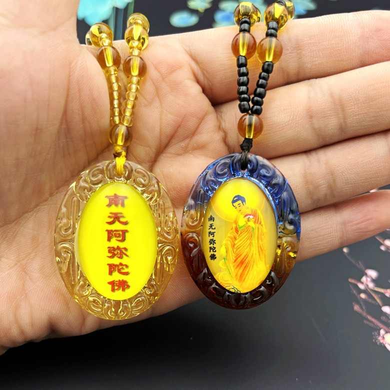 现货结缘阿弥佛挂件礼物佛系用品南无阿弥陀佛吊坠彩色佛男女项链