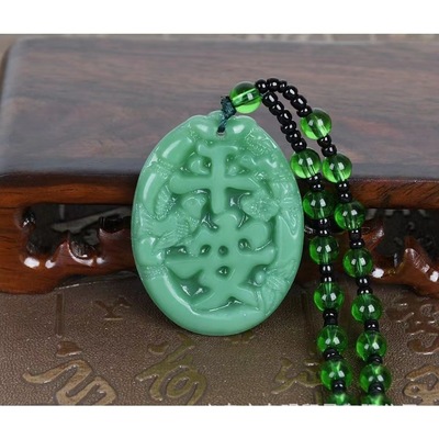 龙牌弥勒佛民族风绿色仿玉髓项链