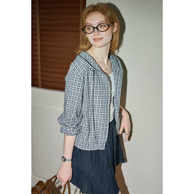 【免费试穿】连帽衬衣