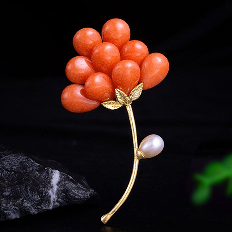 红色天然珍珠高端精致时尚高级感轻奢设计感小众胸针胸花女款西装