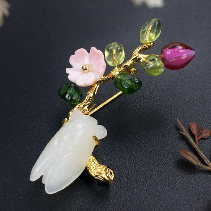 和田玉石胸针ins潮胸花个性女别针配饰高档奢华气质西装开衫旗袍