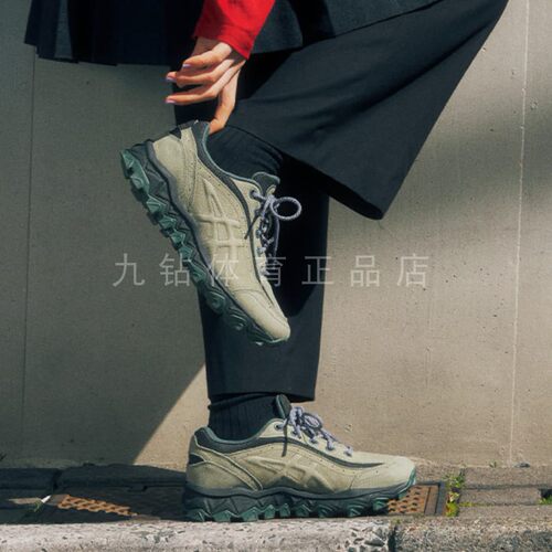 亚瑟士GEL-TRANSCENDFJ休闲鞋