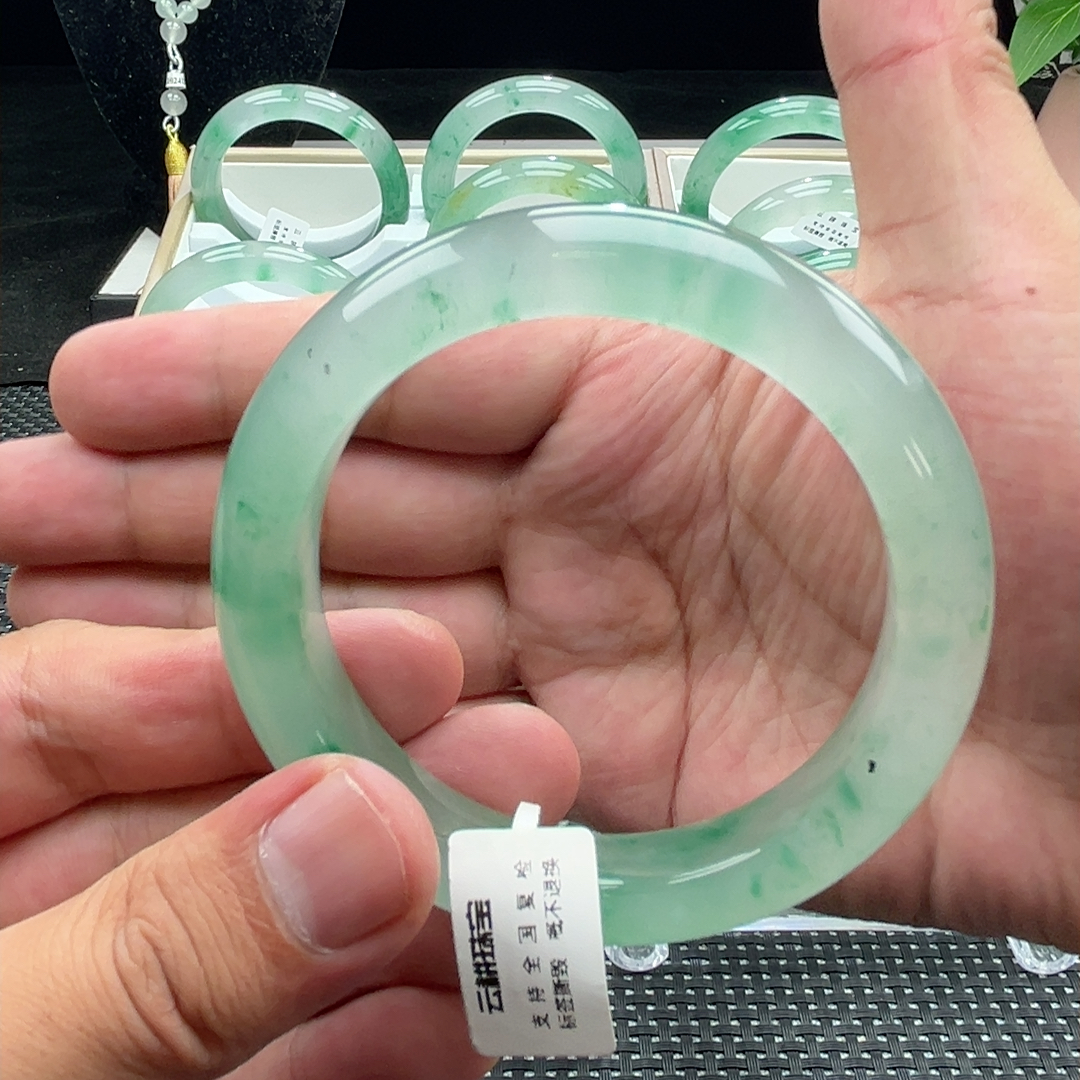 5758圈口冰底浅底高种水非洲翠手镯
