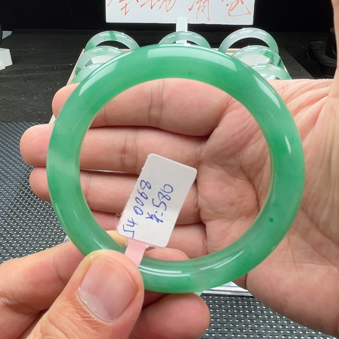 5354圈口非洲翠手镯