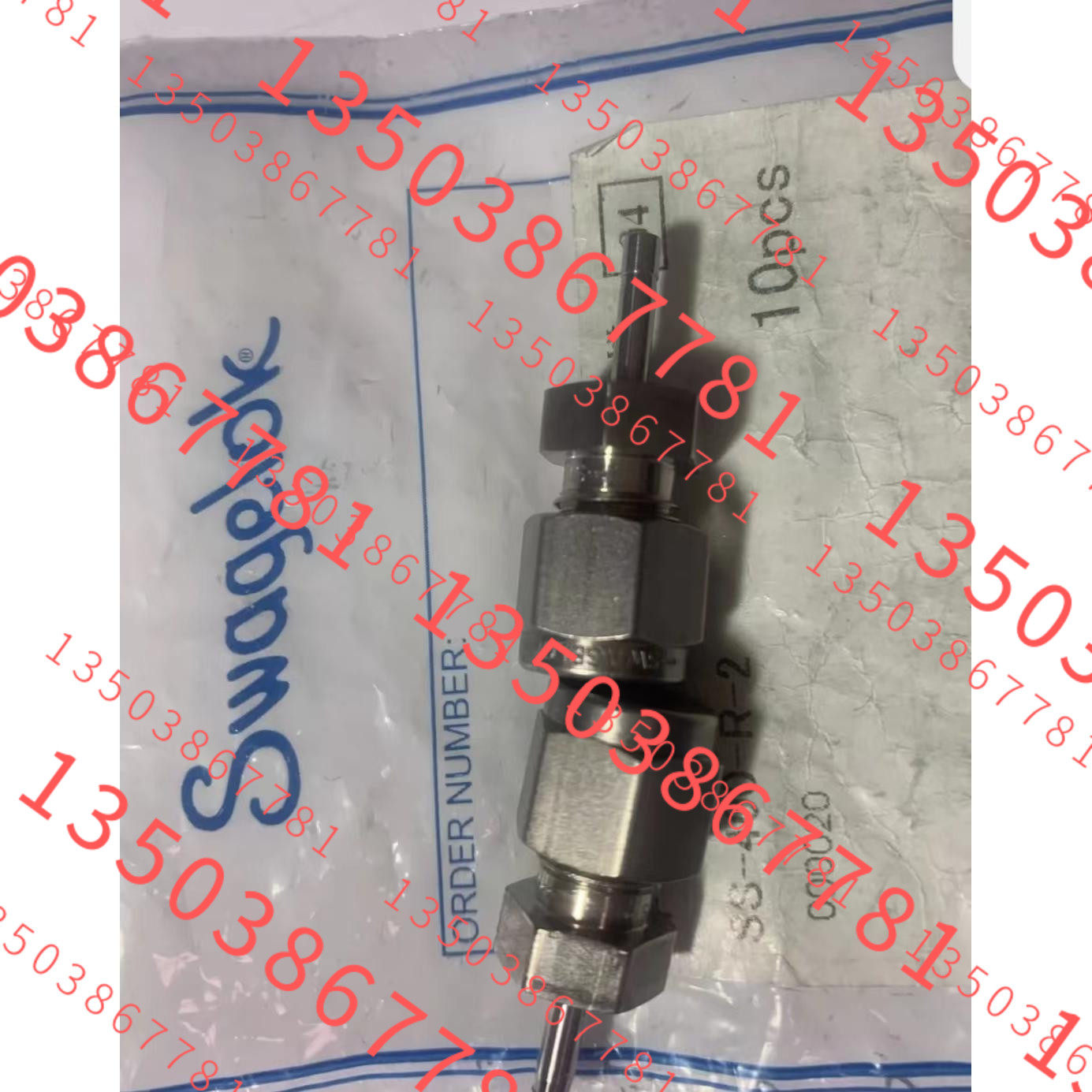 世伟洛克 SS-6M0-R-4 卡套管变径接头 6MM卡套螺母×1/4in卡套管