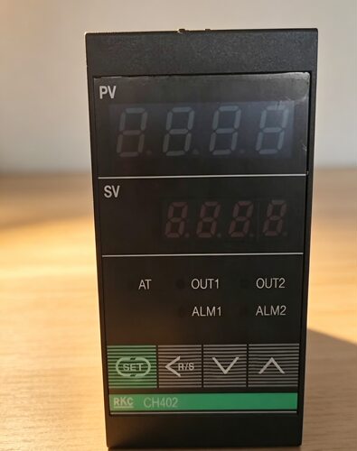 RKC温控器CH402 KF06-M*GN-NN  议价